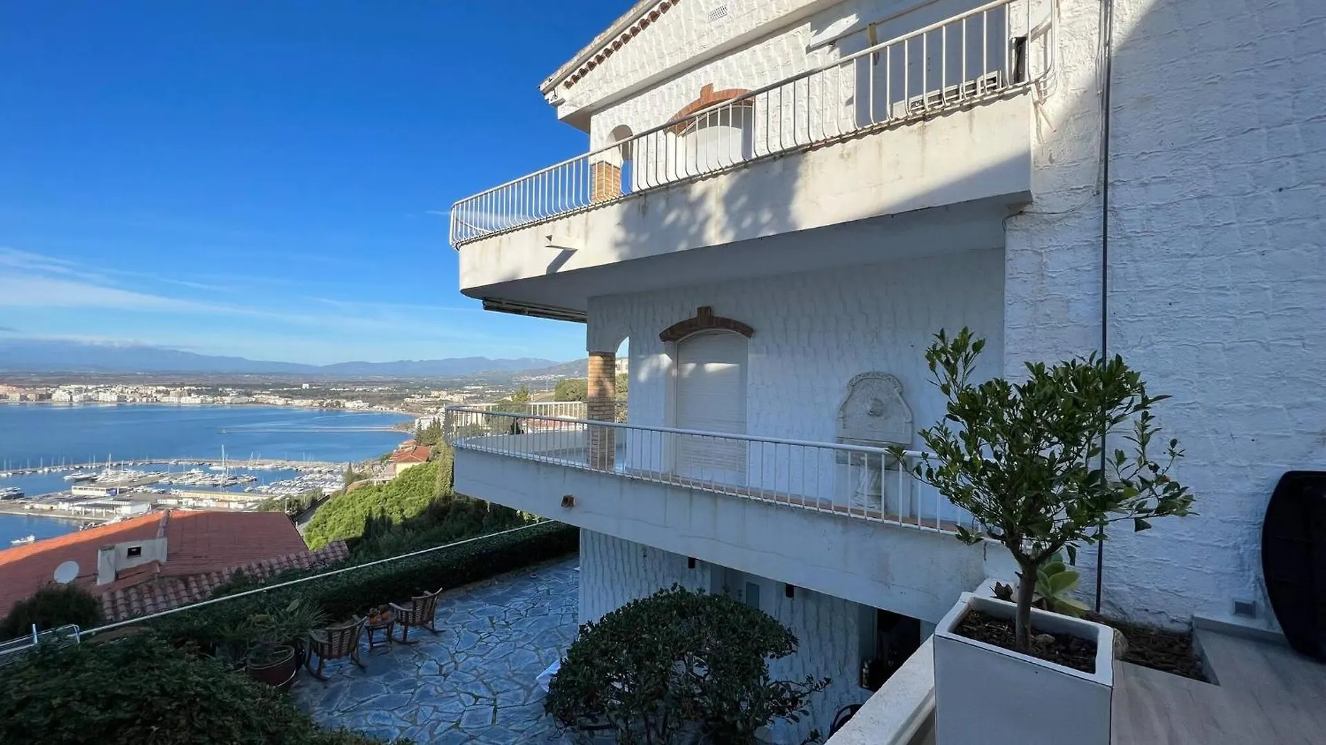 Apartamento Casa Linda Con Vistas Espectaculares Roses 0*,  Spain